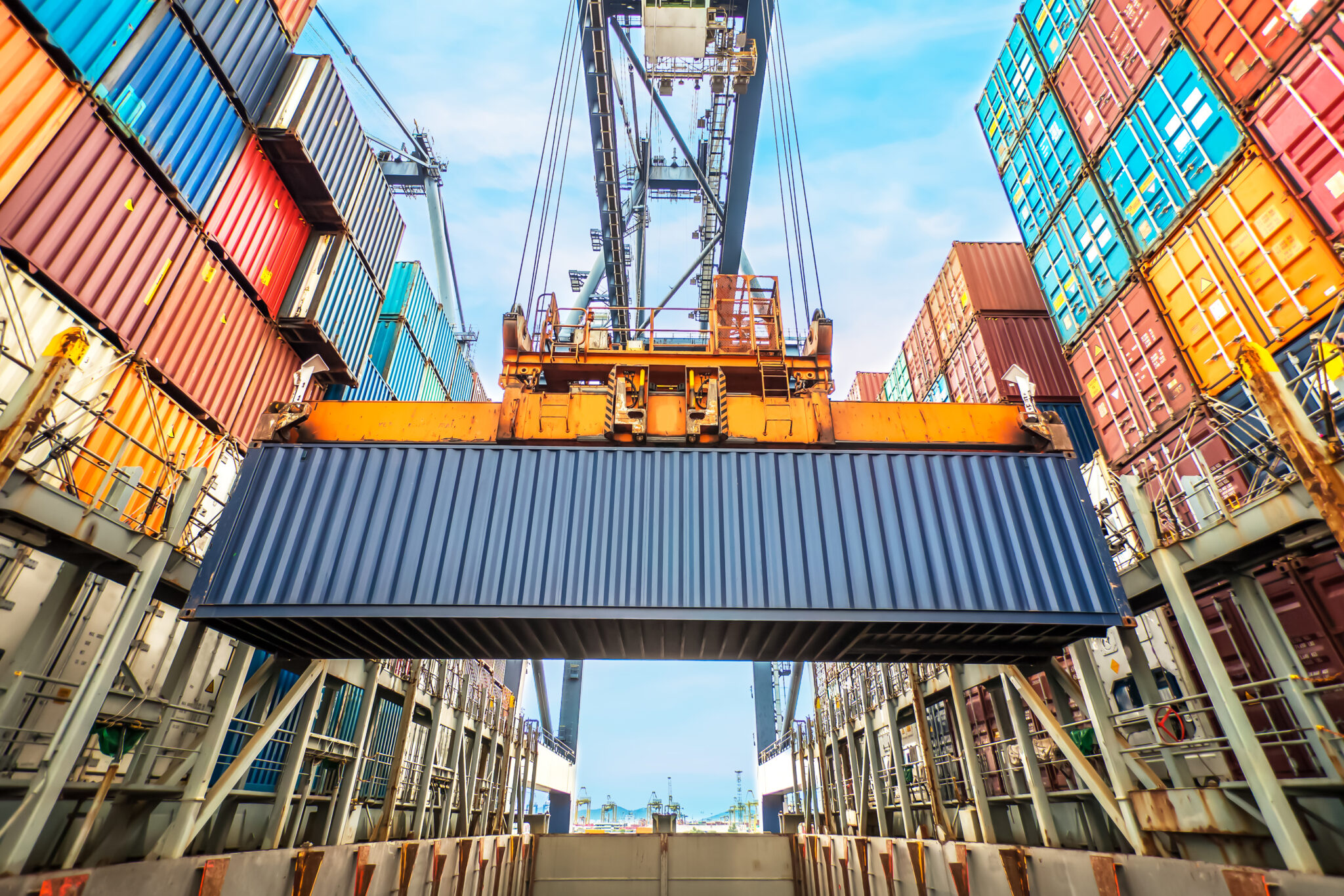 RFID for Ports & Terminals - IGO Vicinity